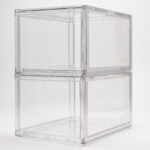 crystal clear 360 degree view display cases all around views