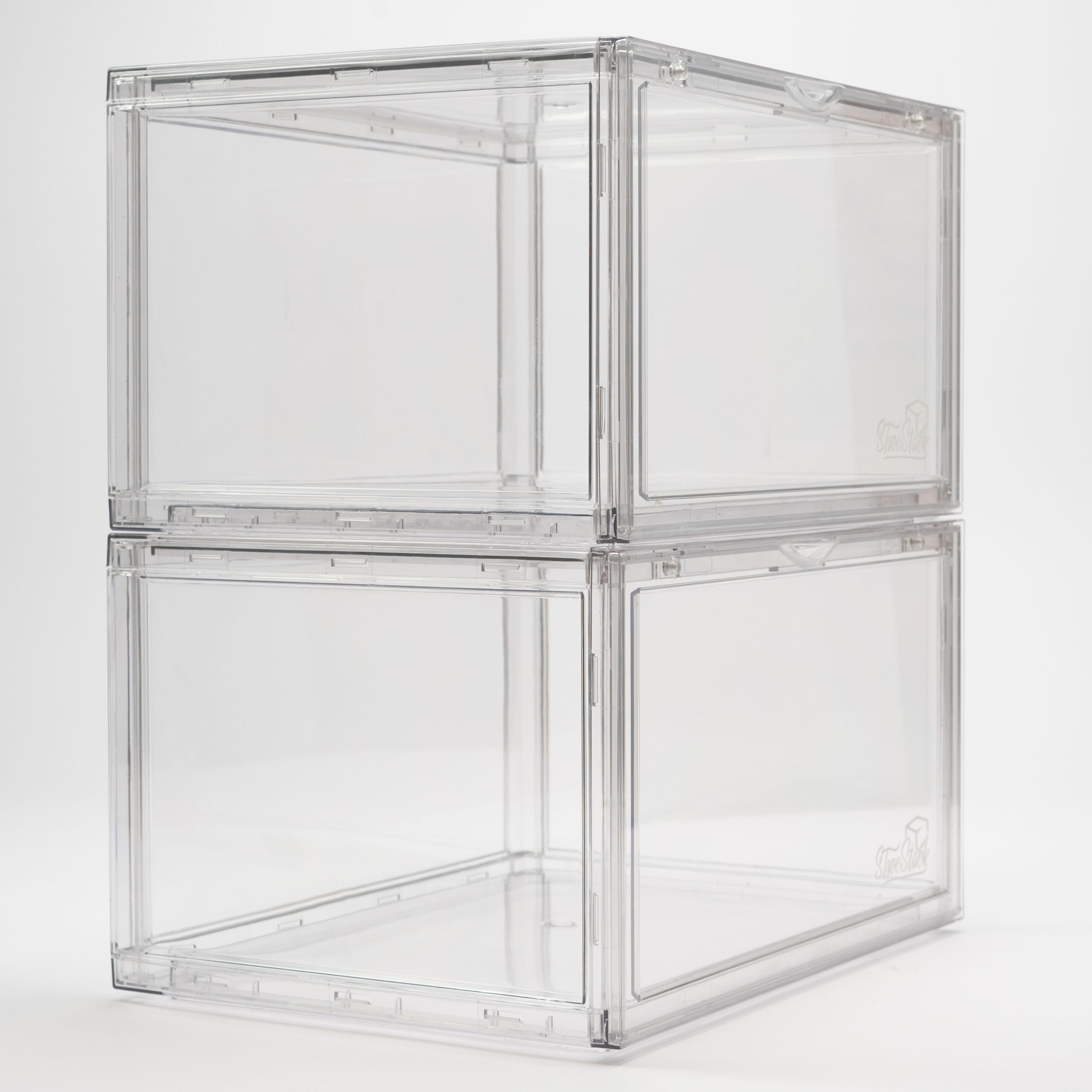 Acrylic_x2-25 crystal clear 360 degree view display cases all around views